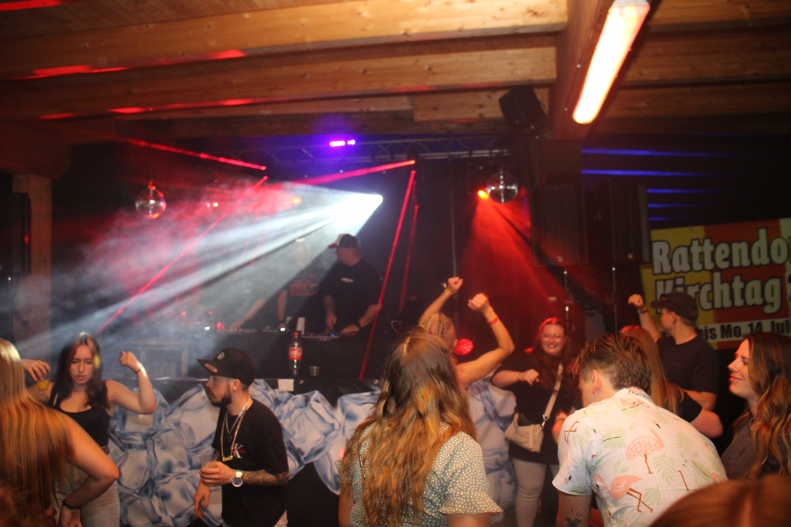 MILLENIUM PARTY